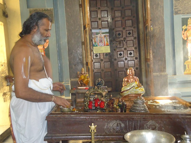 Srirangam  Vadakku Uthira veedhi Swami Desikan Sannadhi Masi Thiruvonam -2015-08