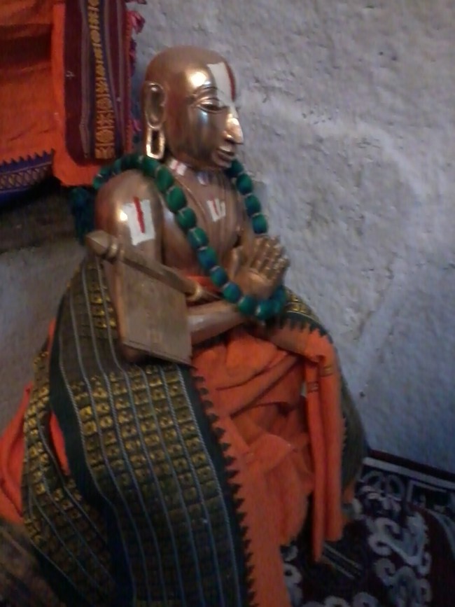 THiruvelukkai Sri Azhagiyasinga perumal Ekadasi alankaram and Mamunigal masa thirunakshatram  2015 -10
