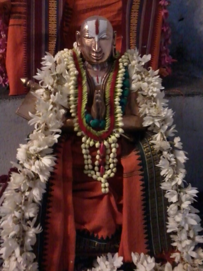THiruvelukkai Sri Azhagiyasinga perumal Ekadasi alankaram and Mamunigal masa thirunakshatram  2015 -11