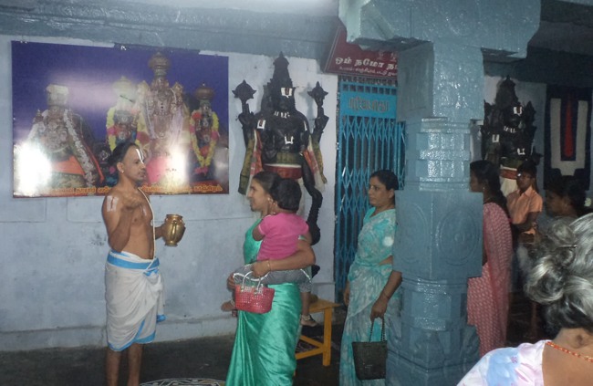 Thiruvelukkai Azhgaiya Singaperumal Temple Masi Ammavasai Thirumanjanam-2015-24