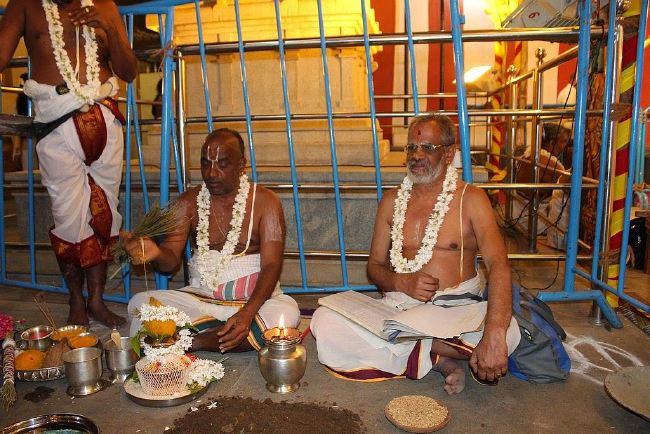 Tirumalagiri Sri lakshmi venkateswara Swamy temple Brahmotsavam day 1  2015 -14