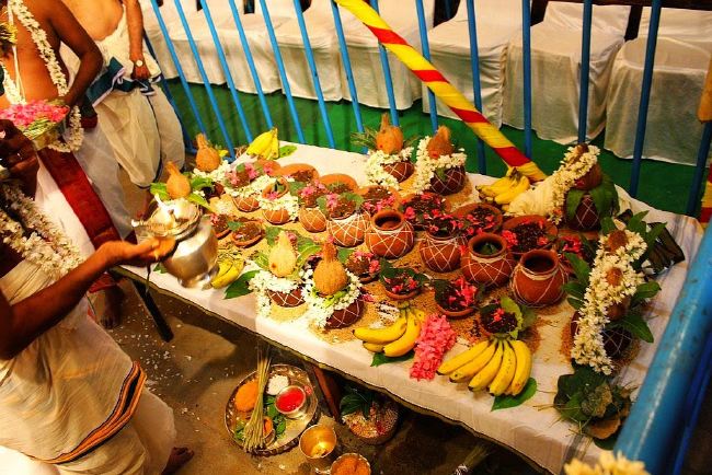 Tirumalagiri Sri lakshmi venkateswara Swamy temple Brahmotsavam day 1  2015 -21