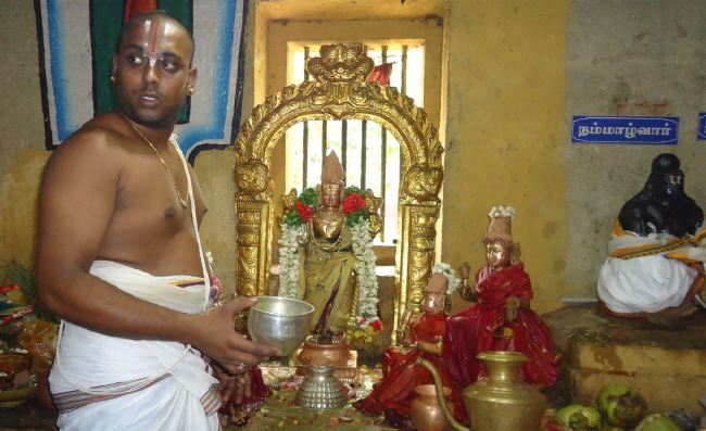 Anbil Sri Sundararaja Perumal Temple Masi garuda Sevai Thirumanjanam 2015 -42