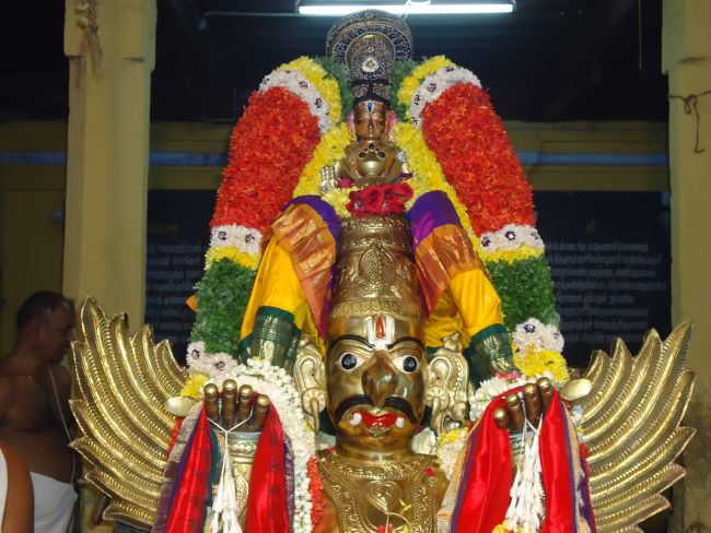 Anbil Sundararaja Perumal Temple Masi garuda Sevai 2015 -51