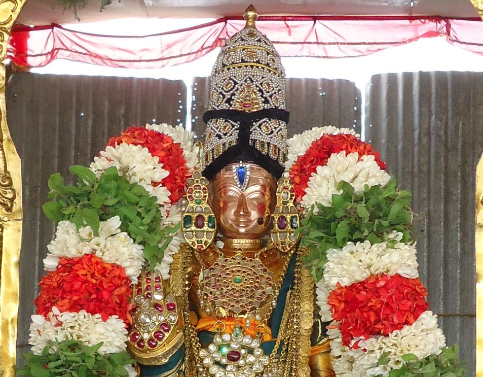 Anbil Sundararaja Perumal masi maga theerthavari 2015