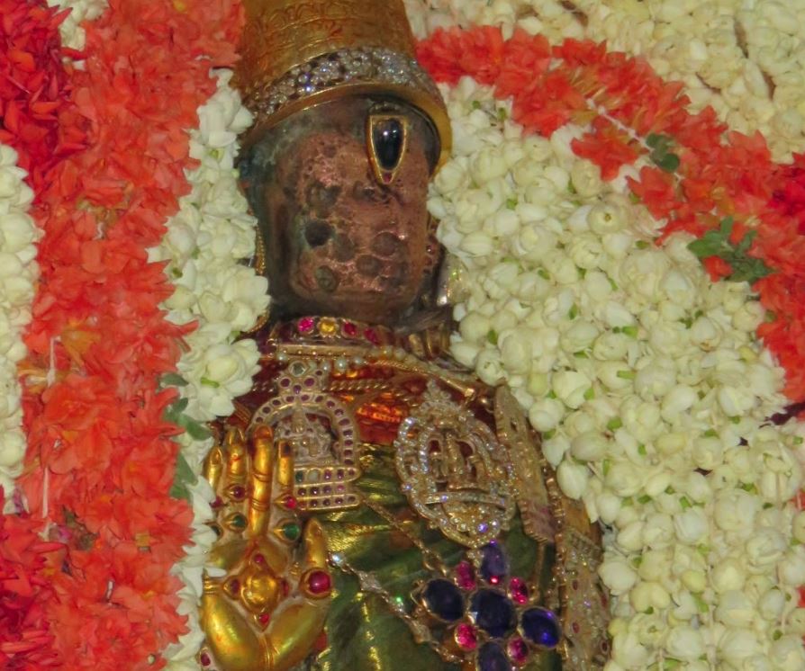 Kanchi Devaperumal panguni krishna ekadasi Purappadu