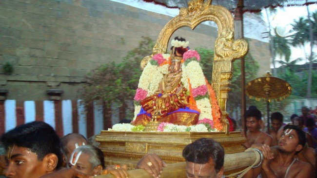 Kanchi Sri varadaraja Perumal Temple  Perundhevi Thayar Panguni Sukravara Purappadu-2015-11