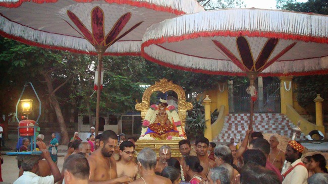 Kanchi Sri varadaraja Perumal Temple  Perundhevi Thayar Panguni Sukravara Purappadu-2015-19