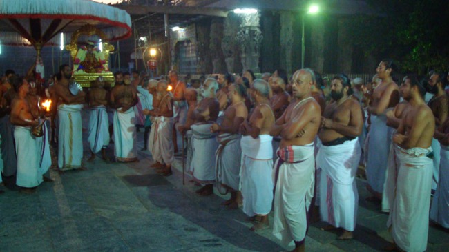 Kanchi Sri varadaraja Perumal Temple  Perundhevi Thayar Panguni Sukravara Purappadu-2015-20