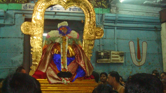 Kanchi Sri varadaraja Perumal Temple  Perundhevi Thayar Panguni Sukravara Purappadu-2015-26