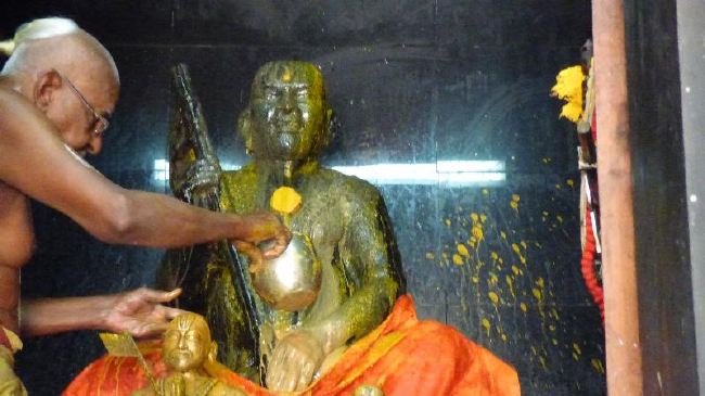 Maasi Hastha Tirumanjanam at the Brindavanam of 44th Srimadh Azhagiasingar 2015 -07