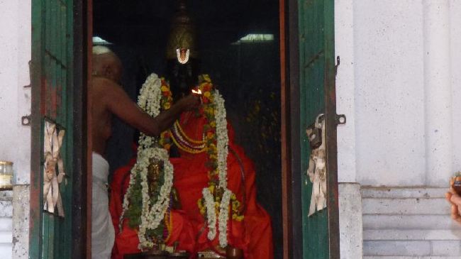 Maasi Hastha Tirumanjanam at the Brindavanam of 44th Srimadh Azhagiasingar 2015 -18