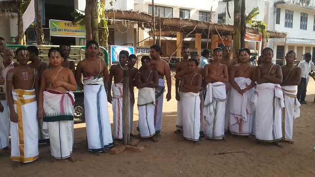 Mannargudi Sri Rajagopalan Brahmotsavam day 7 Morning purappadu  2015 -04