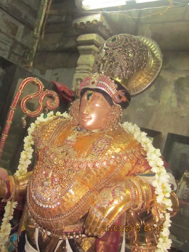 Mannarugdi Sri Rajagopalswami Temple Brahmotsavam Garuda Sevai morning purappadu 2015 -04