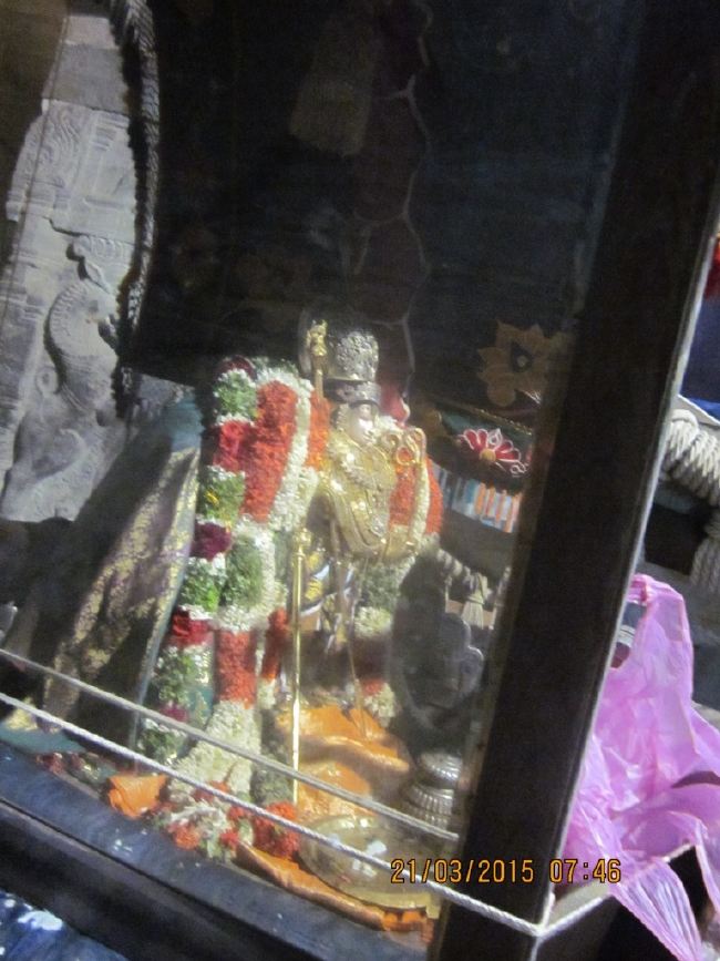 Mannarugdi Sri Rajagopalswami Temple Brahmotsavam Garuda Sevai morning purappadu 2015 -09