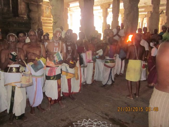 Mannarugdi Sri Rajagopalswami Temple Brahmotsavam Garuda Sevai morning purappadu 2015 -17