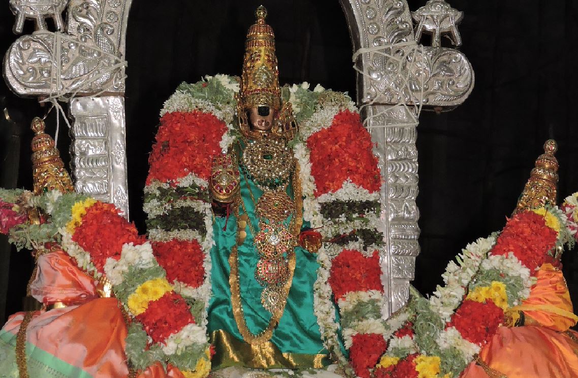 Srirangam Adhi brahmotsavam thiruchivigai purappadu 2015