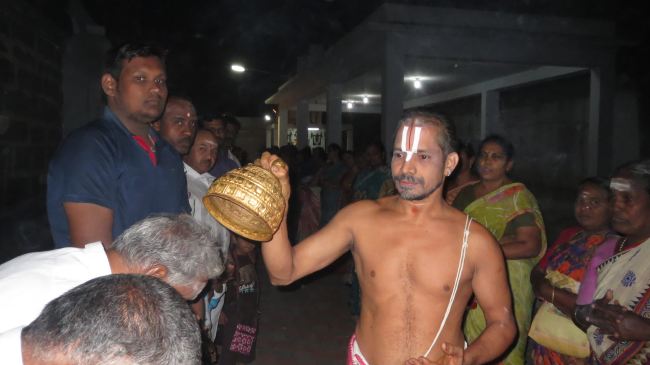 Thiruvelukkai Masi Kadai Velli Thayar Purappadu 2015 -11