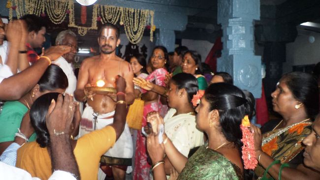 Thiruvelukkai Sri Azhagiyasinga perumal temple Ugadhi Utsavam 2015 -08