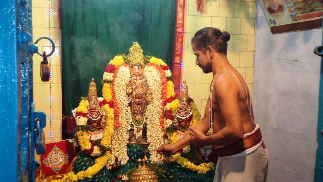 Thiruvelukkai Sri Azhagiyasinga perumal temple Ugadhi Utsavam 2015 -19