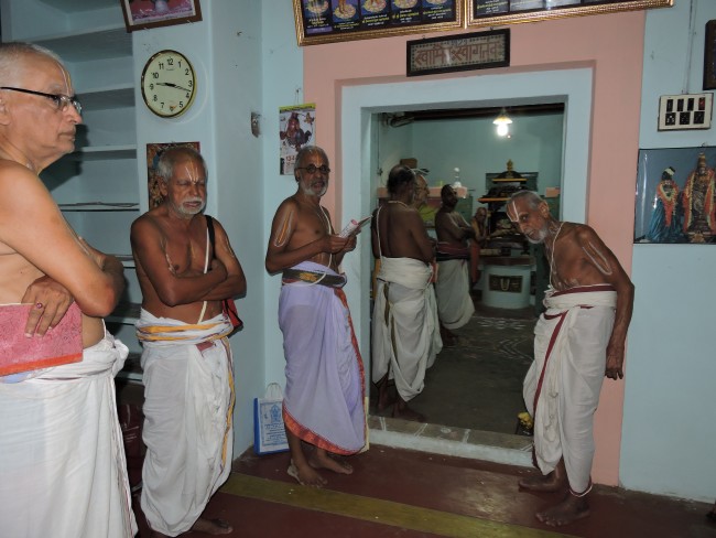 13th apr 15 - 8 to 11am vennatrankarai swami kainkaryam (4)
