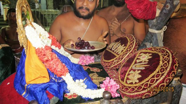 Kanchi Sri Devaperumal Pallava Utsavam concludes  2015 17