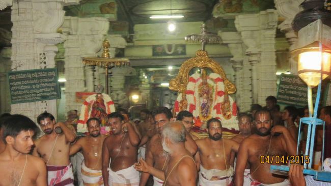 Kanchi Sri Devaperumal Panguni Uthiram utsavam Gandhapodi Vasantham 2015 -40