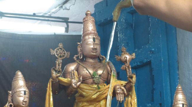 THiruvelukkai Sri Azhagiya Singaperumal Temple Manmadha varusha Pirappau utsavam  201536