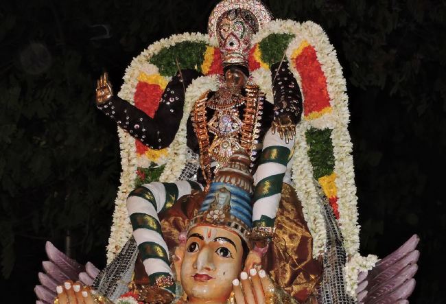 Thirukarambanoor Chithirai Brahmotsavam Garuda Sevai purappadu 2015 1