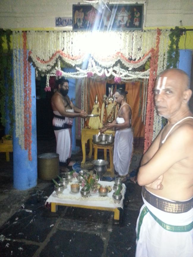 Thiruvekka Sri Yathokthakari Perumal Temple Avatara Utsavam  2015 04