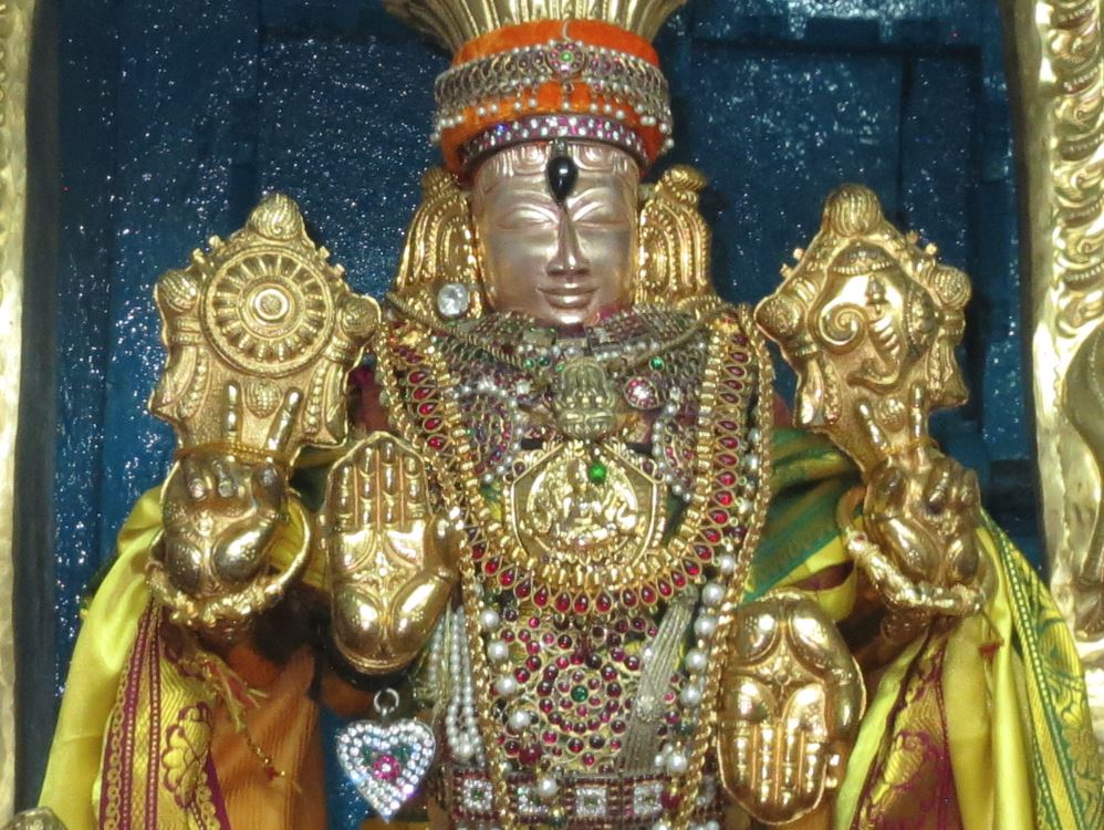 Thiruvelukkai Manmadha Varusha Purappadu  2015