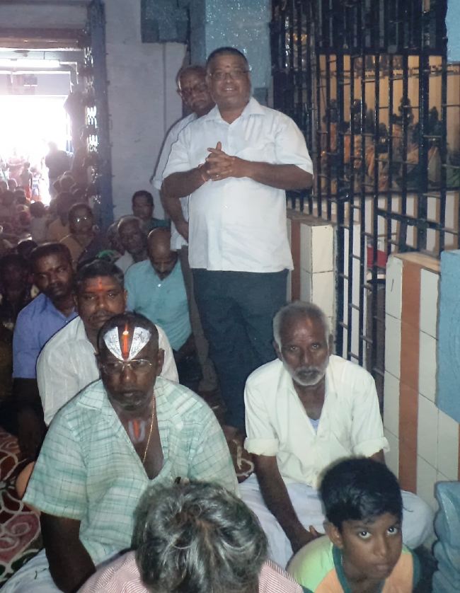 Thiruvelukkai Sri Azhagiya Singaperumal Chithirai Ammavasai thirumanjanam 2015 08