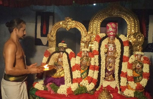 Thiruvelukkai Sri Azhagiyasinga Perumal Temple Panguni serthi utsavam  2015 -11