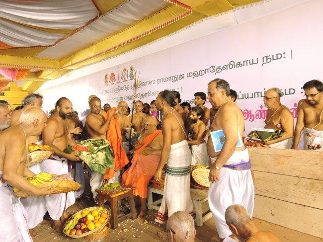 HH Srimushnam Andavan Sathabisheka Thirunakshatra Mahotsavam Divya Desa Mariyathai 2015-34