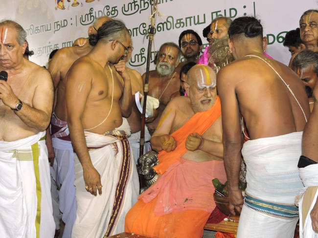HH Srimushnam Andavan Sathabisheka Thirunakshatra Mahotsavam Divya Desa Mariyathai book release 2015-0044