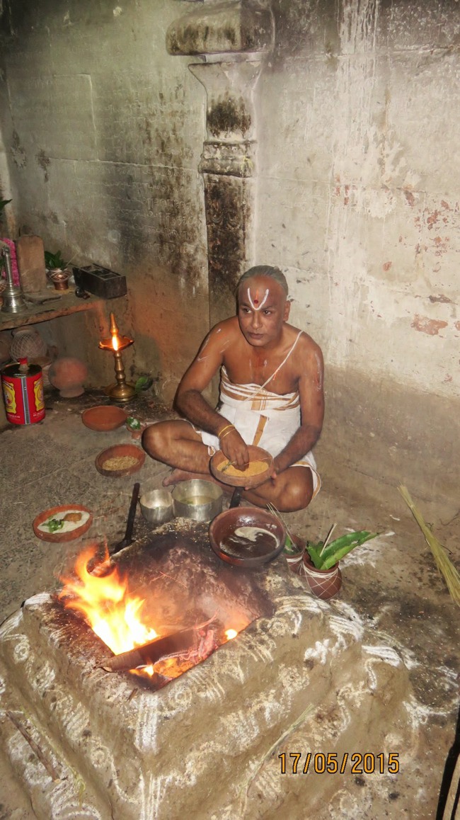 Kanchi Sri Devarajaswami Temple Vasanthotsavam day 2 2015-00