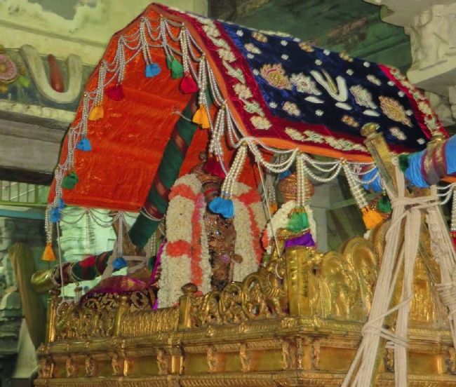 Kanchi Sri Perarulalan Manmadha varusha Thottotsavam morning Purappadu  2015 07