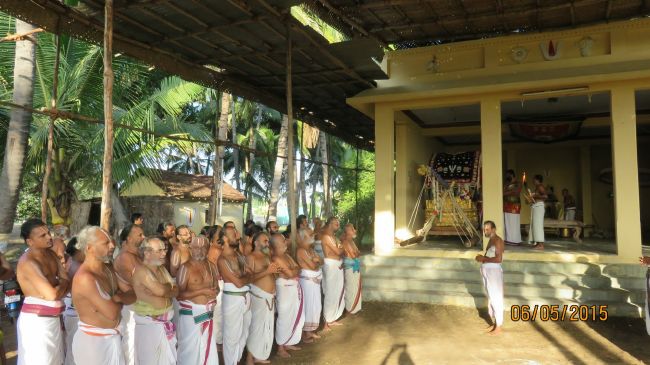 Kanchi Sri Perarulalan Manmadha varusha Thottotsavam morning Purappadu  2015 42