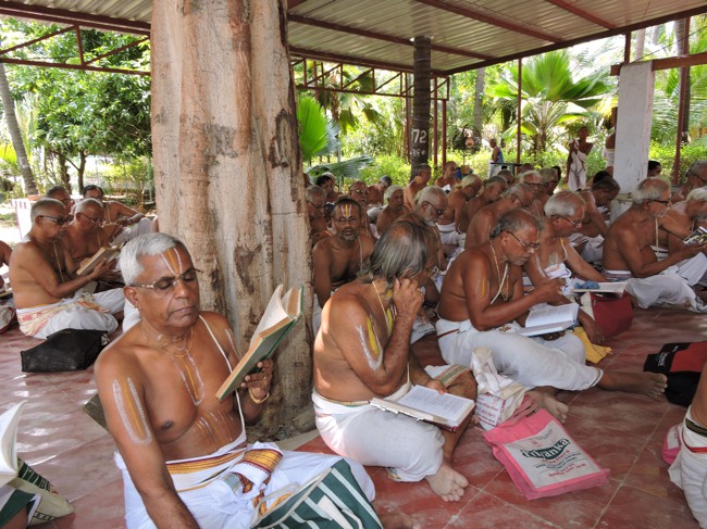 Srimushnam Andavan Sathabisheka Mahotsavam  day 3 Padhuka Goshti-2015-27