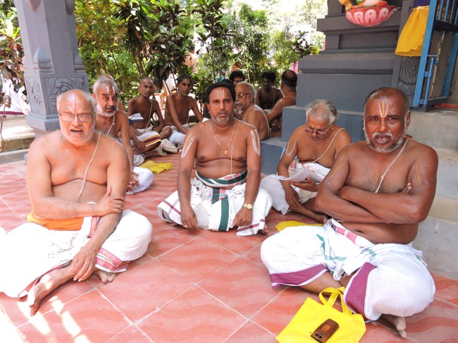 Srimushnam Andavan Sathabisheka Mahotsavam  day 3 Padhuka Goshti-2015-37
