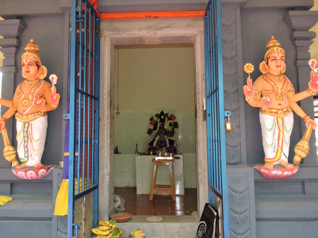 Srimushnam Andavan Sathabisheka Mahotsavam  day 3  Visits-Veda Parayanam 2015-07