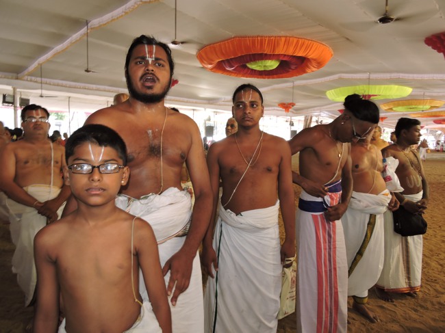 Srimushnam Andavan Sathabisheka Mahotsavam  day 3  Visits-Veda Parayanam 2015-31