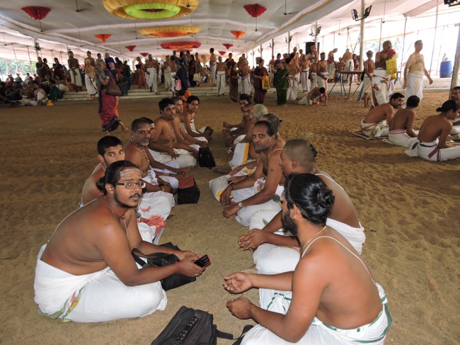 Srimushnam Andavan Sathabisheka Mahotsavam  day 3  Visits-Veda Parayanam 2015-47