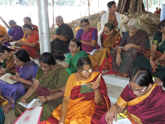 Srimushnam Andavan Sathabisheka Mahotsavam  day 3  Visits-Veda Parayanam 2015-54