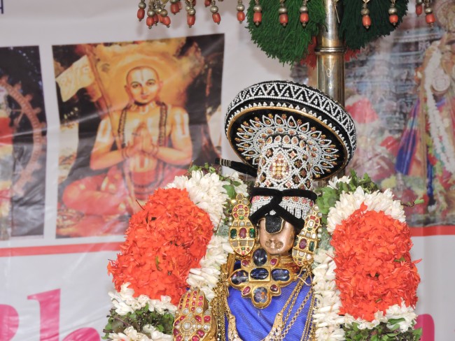 Srirangam Namperumal Gajendra Moksham Vaibhavam at Amma Mandapam  2015 08