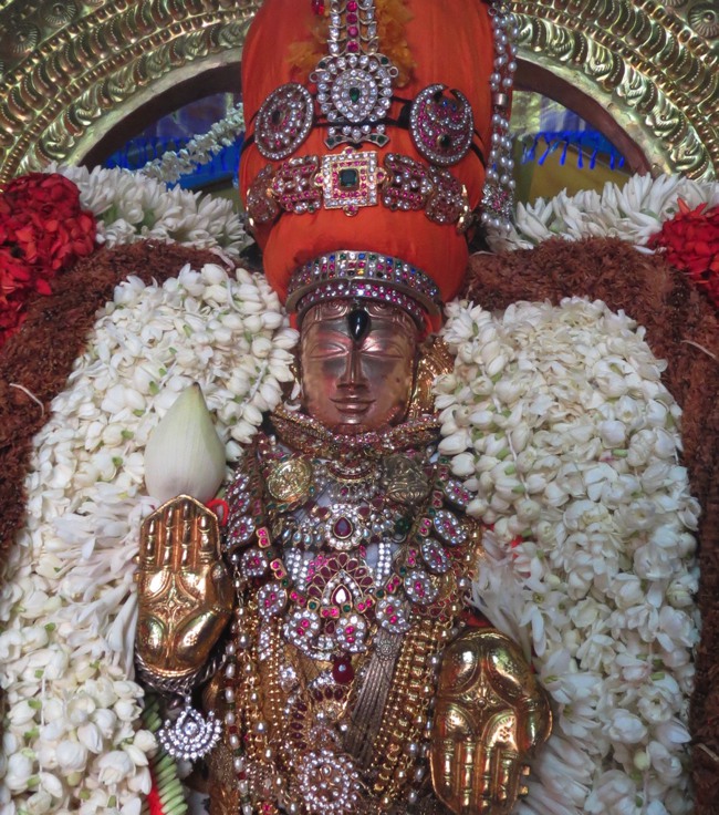 THiruvelukkai Sri Azhagiyasinga perumal Chithirai swathi utsavam  -2015-03