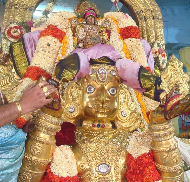 Kanchi Sri Devarajasawami Temple Brahmotsavam Garuda sevai 2015-05