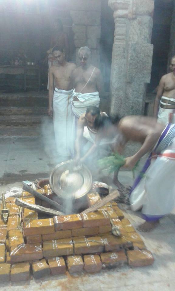 Thirukudanthai Sri aaravamudhan Samprokshanam 26