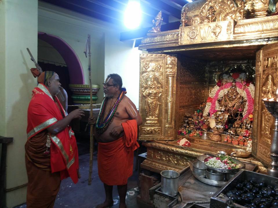 Visakapattinam ramanantha barathi swamy visited  Srimad Azhagiyasingar (3)
