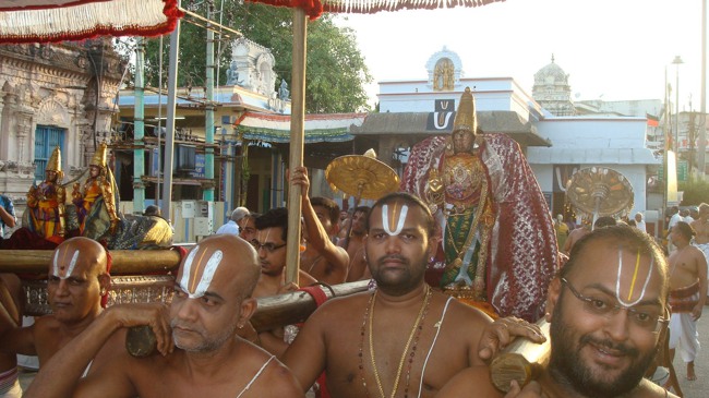 kanchi Devarajaswami temple kodai utsavam day 5 2015-17